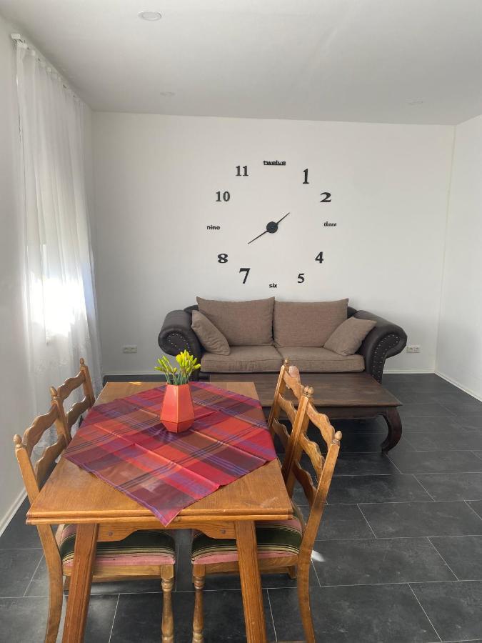 Pension Kaufungen Екстер'єр фото